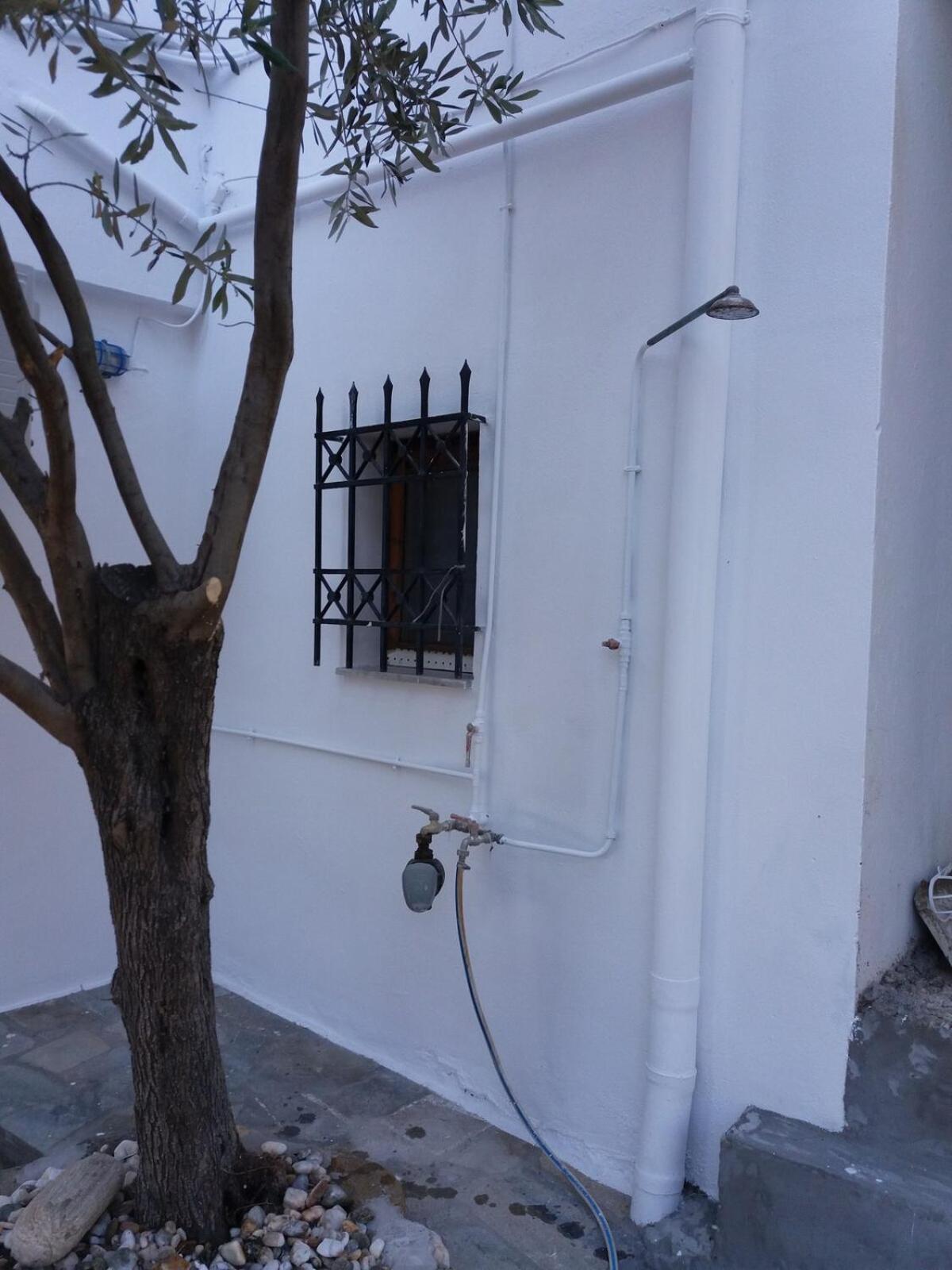 Grandpa Simos' Traditional Guest House Agios Romanos Bagian luar foto